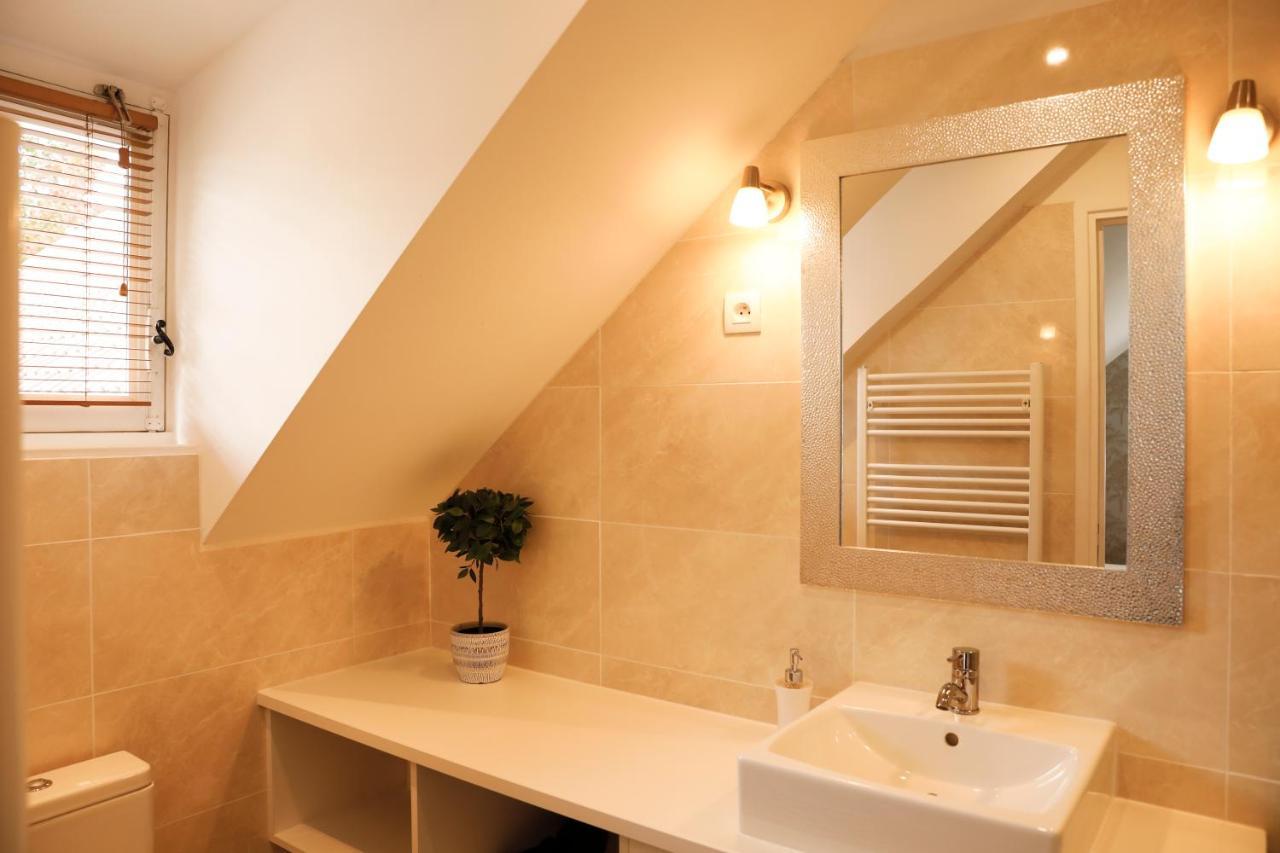 Bed and Breakfast La Belle Monsoise Exterior foto